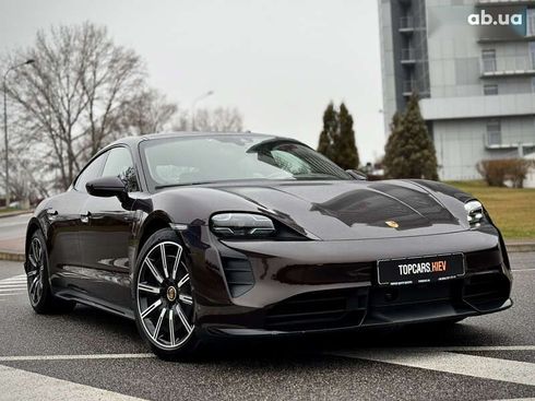 Porsche Taycan 2021 - фото 30