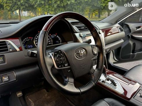 Toyota Camry 2011 - фото 21