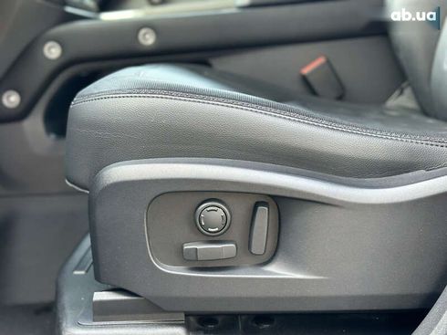 Land Rover Defender 2020 - фото 28