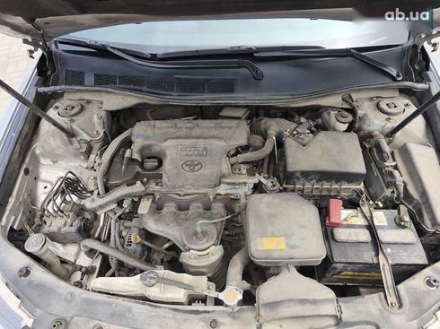 Toyota Camry 2013 - фото 21