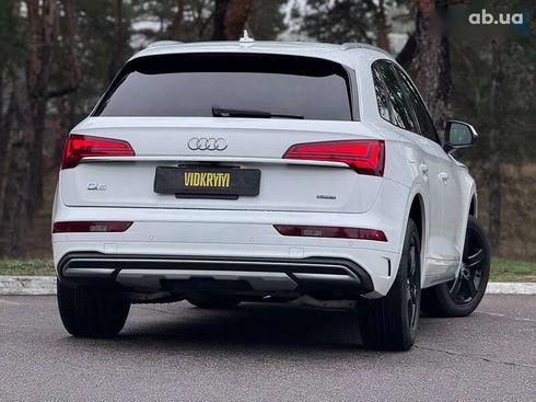 Audi Q5 2020 - фото 16