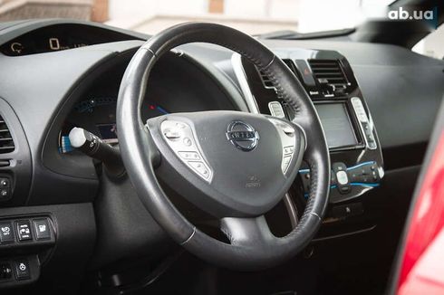 Nissan Leaf 2017 - фото 15