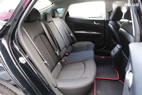 Kia Optima 2016 - фото 11