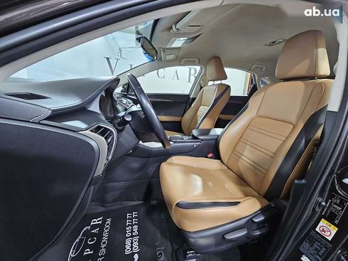 Lexus NX 2015 - фото 18