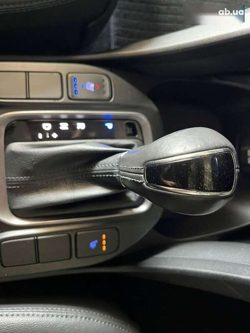 Hyundai Santa Fe 2013 - фото 16