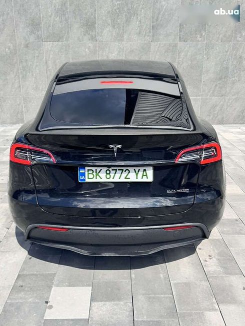 Tesla Model Y 2023 - фото 7
