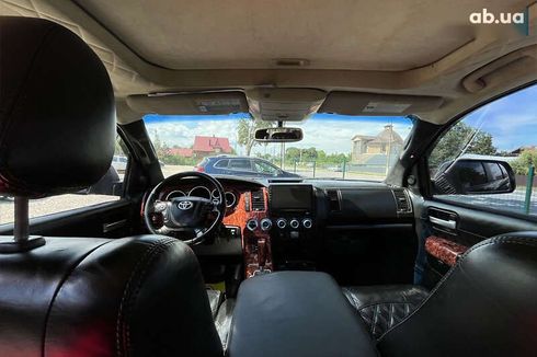 Toyota Sequoia 2008 - фото 23