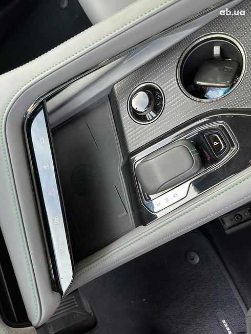 Zeekr 001 2021 красный - фото 32