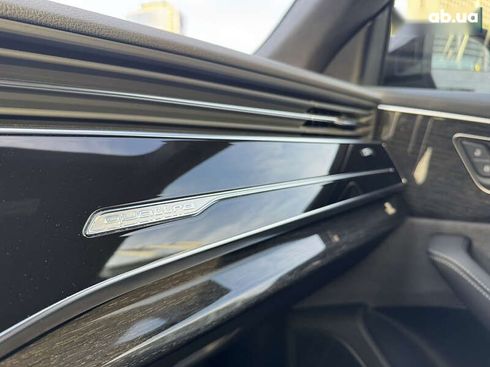 Audi SQ8 2023 - фото 19