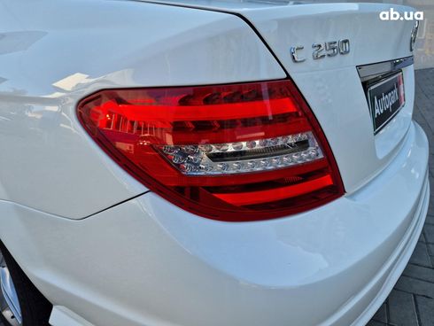 Mercedes-Benz C-Класс 2014 белый - фото 20