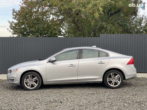 Volvo S60 2013 - фото 17