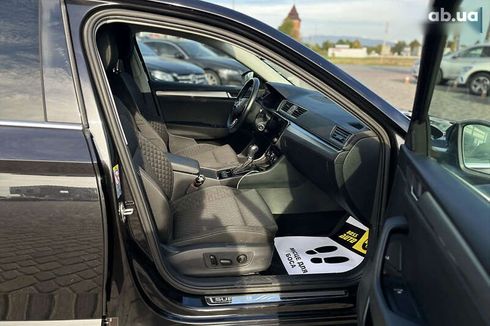 Skoda Superb 2019 - фото 13