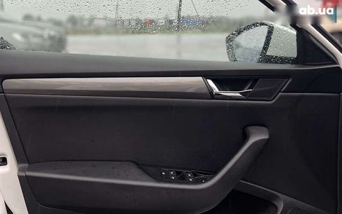 Skoda Superb 2018 - фото 15