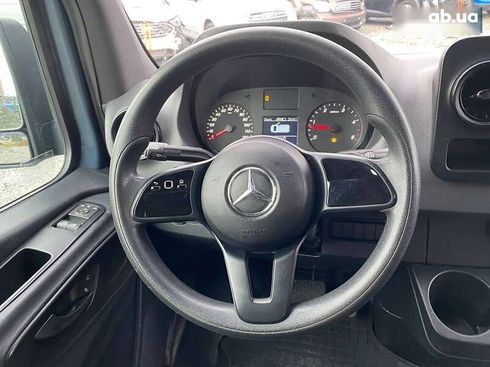 Mercedes-Benz Sprinter 2019 - фото 11