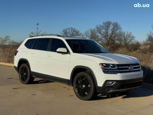 Volkswagen Atlas 2019 белый - фото 3