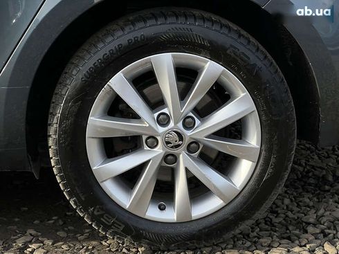 Skoda Octavia 2019 - фото 21