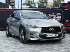 Продажа б/у Infiniti Q30 2016 года - купить на Автобазаре