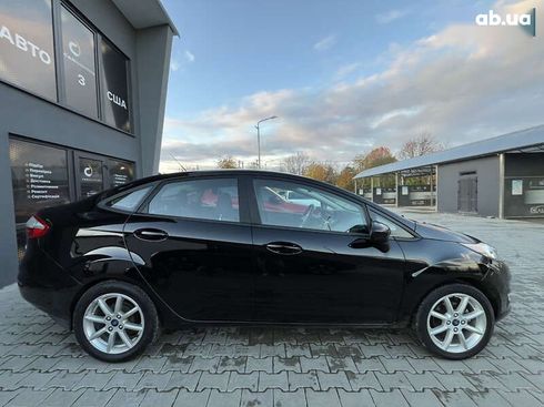 Ford Fiesta 2019 - фото 4