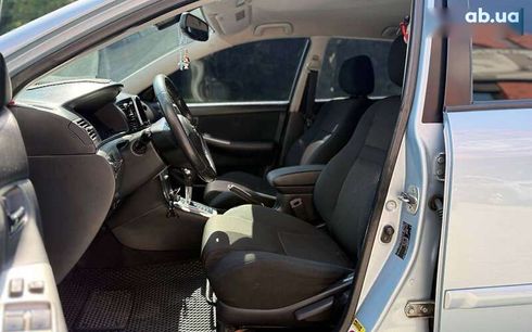 Toyota Corolla 2006 - фото 10