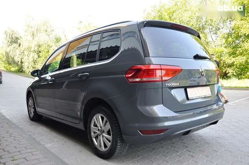 Volkswagen Touran 2020 - фото 13