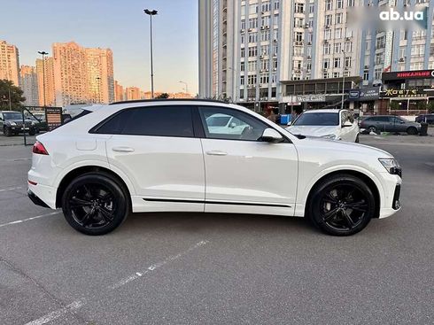 Audi Q8 2023 - фото 16
