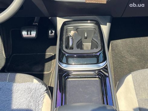 Volkswagen ID.4 2021 белый - фото 101