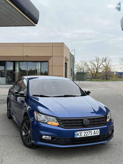Volkswagen Passat 2017 - фото 2