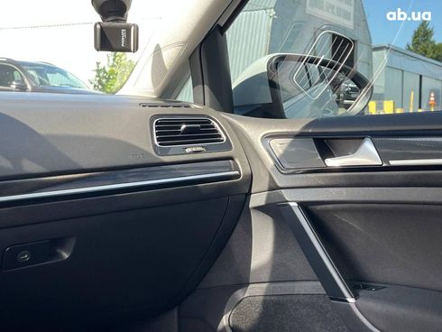 Volkswagen Golf 2015 белый - фото 32
