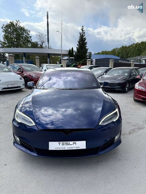 Tesla Model S 2019 - фото 9