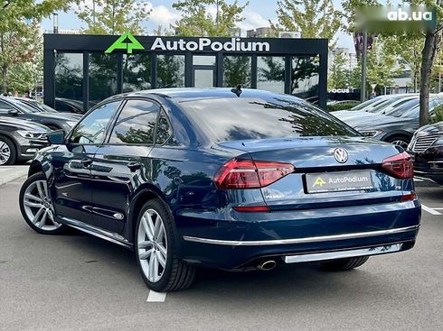 Volkswagen Passat 2018 - фото 10