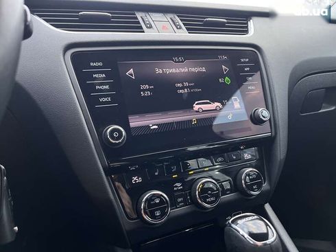 Skoda Octavia 2019 - фото 20