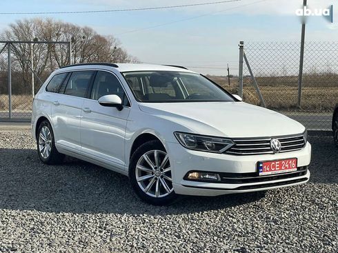 Volkswagen Passat 2017 - фото 13