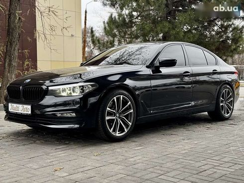 BMW 5 серия 2018 - фото 3