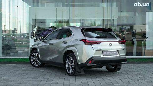 Lexus UX 2023 - фото 2