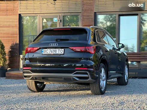 Audi Q3 2019 - фото 17