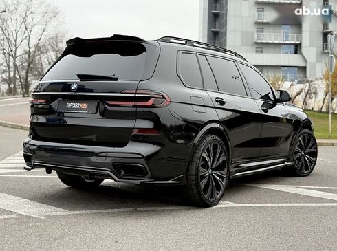BMW X7 2023 - фото 19