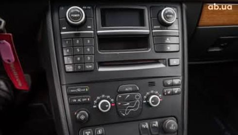 Volvo XC90 2008 серебристый - фото 8