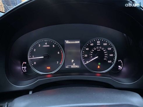 Lexus IS 2021 - фото 18
