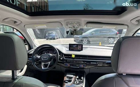 Audi Q7 2017 - фото 15