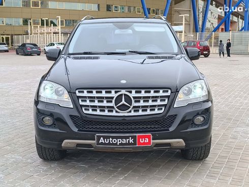 Mercedes-Benz M-Класс 2008 черный - фото 2