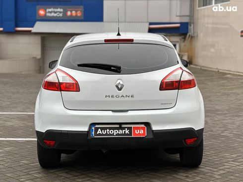 Renault Megane 2011 белый - фото 6