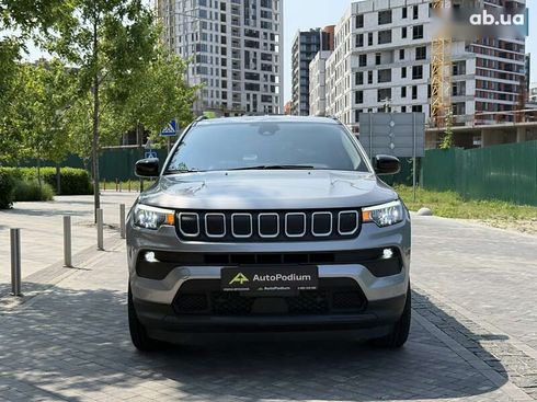 Jeep Compass 2021 - фото 18