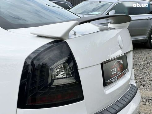 Skoda Octavia 2012 - фото 18