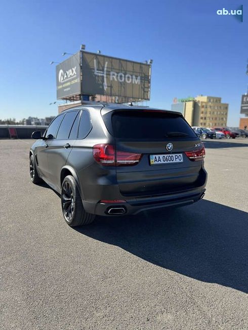 BMW X5 2016 - фото 9
