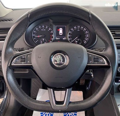 Skoda Octavia 2016 - фото 16