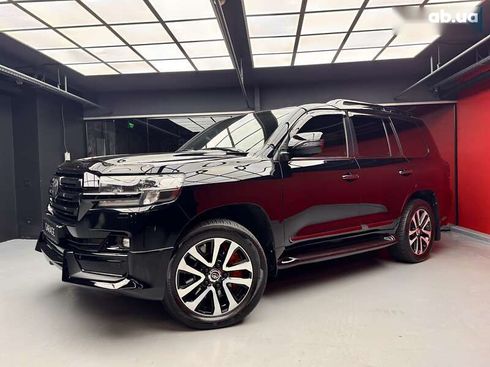 Toyota Land Cruiser 2018 - фото 5