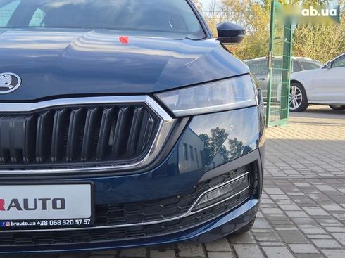 Skoda Octavia 2021 - фото 7