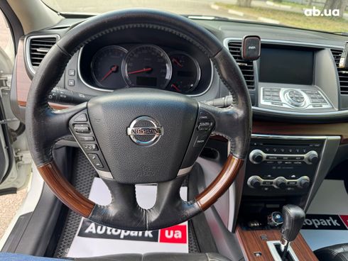 Nissan Teana 2012 белый - фото 23