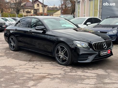 Mercedes-Benz E-Класс 2018 черный - фото 3