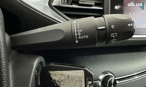 Peugeot 308 2018 - фото 11